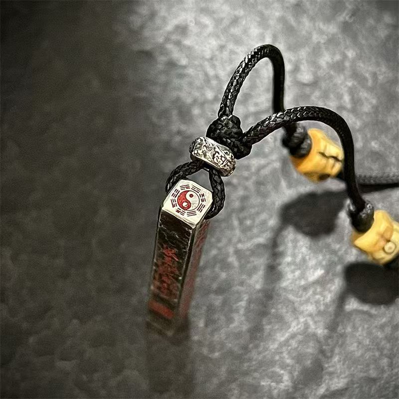 Five-way God of Wealth Pendant - Ethnic Fashion Way 评论和价格