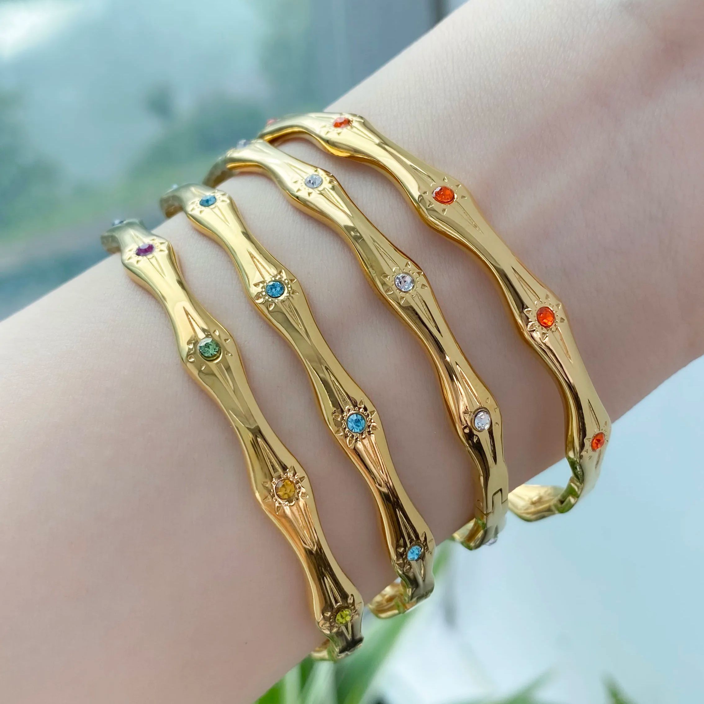 CARLIDANA Latest Gold Plated S - Latest Ethnic Fashion For Women 评论和价格