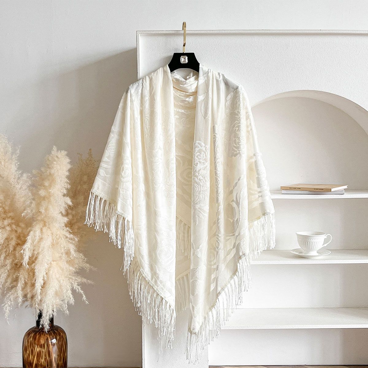 Retro Velvet Tassel Scarf Flor - Ethnic Fashion Accessories 评论和价格